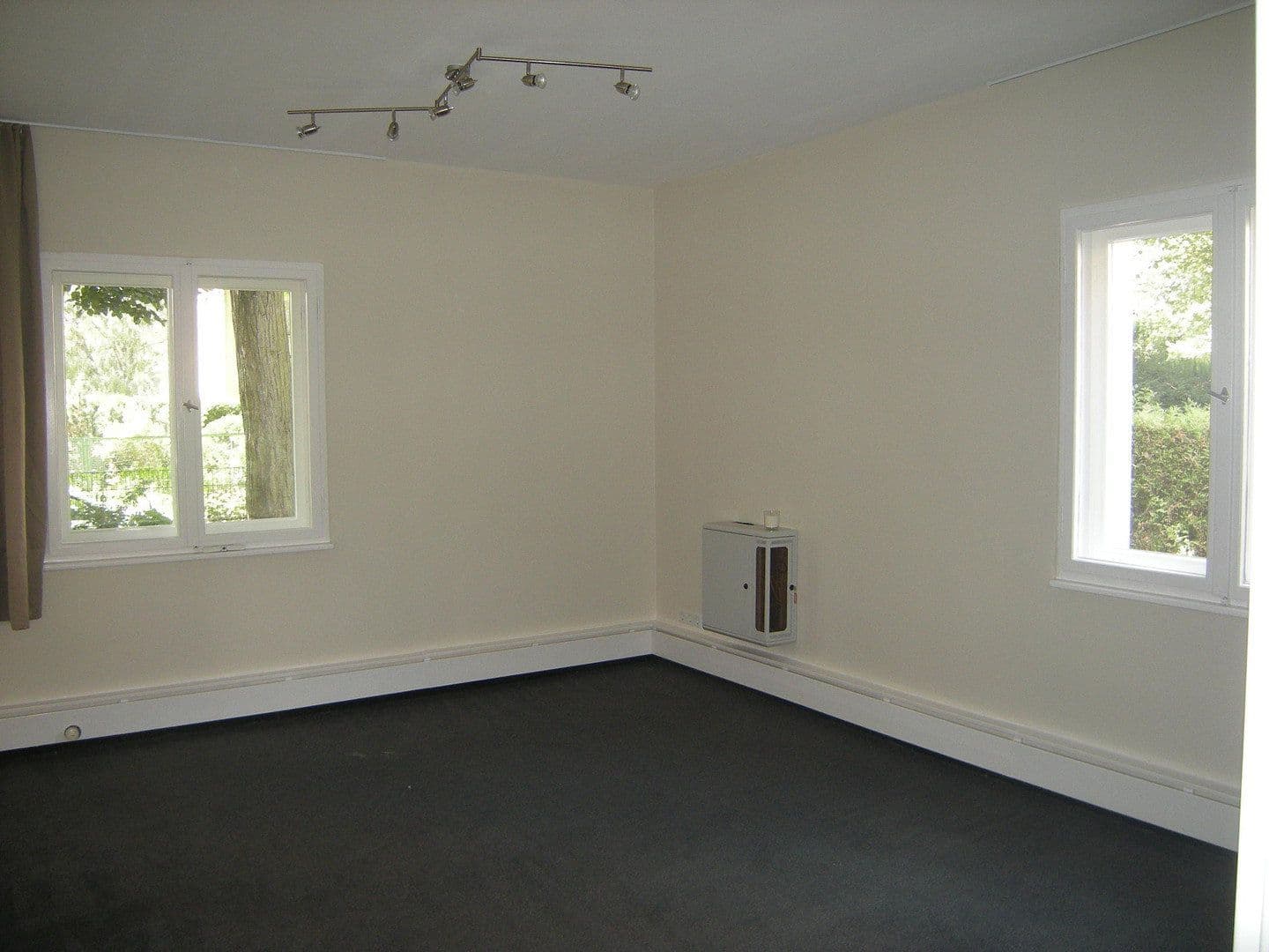 Predaj bytu 2-izbový 68 m², Berlin-Steglitz OT Lichterfelde, Berlín Predaj bytu 2-izbový 68 m², Berlin-Steglitz OT Lichterfelde, Berlín