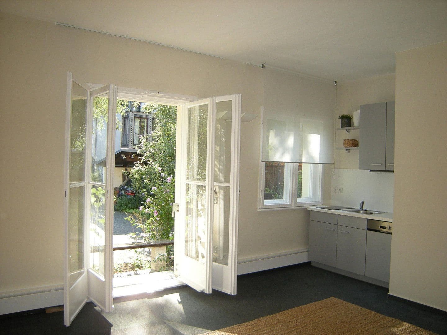 Predaj bytu 2-izbový 68 m², Berlin-Steglitz OT Lichterfelde, Berlín Predaj bytu 2-izbový 68 m², Berlin-Steglitz OT Lichterfelde, Berlín