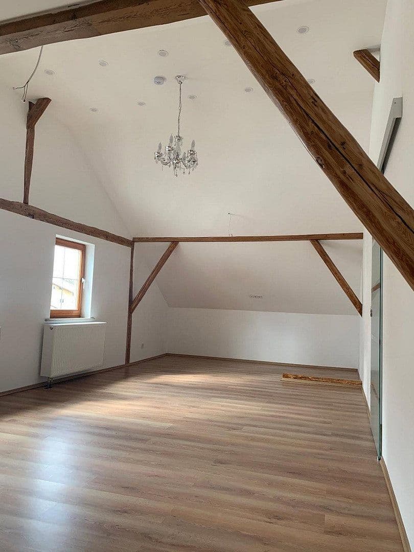 Predaj domu 234 m², pozemok 699 m², Simbach, Bavorsko Predaj domu 234 m², pozemok 699 m², Simbach, Bavorsko