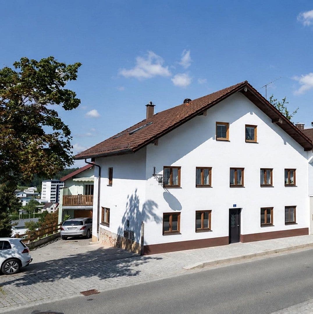 Predaj domu 234 m², pozemok 699 m², Simbach, Bavorsko Predaj domu 234 m², pozemok 699 m², Simbach, Bavorsko