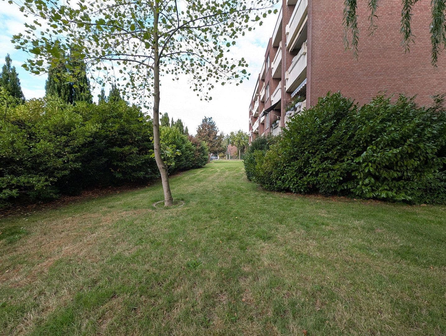 Prenájom bytu 1-izbový 43 m², Hafelsstraße 69B, Krefeld, Severné Porýnie - Westfálsko Prenájom bytu 1-izbový 43 m², Hafelsstraße 69B, Krefeld, Severné Porýnie - Westfálsko