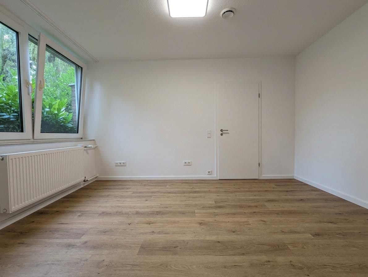 Prenájom bytu 3-izbový 70 m², Hafelsstraße 69B, Krefeld, Severné Porýnie - Westfálsko Prenájom bytu 3-izbový 70 m², Hafelsstraße 69B, Krefeld, Severné Porýnie - Westfálsko