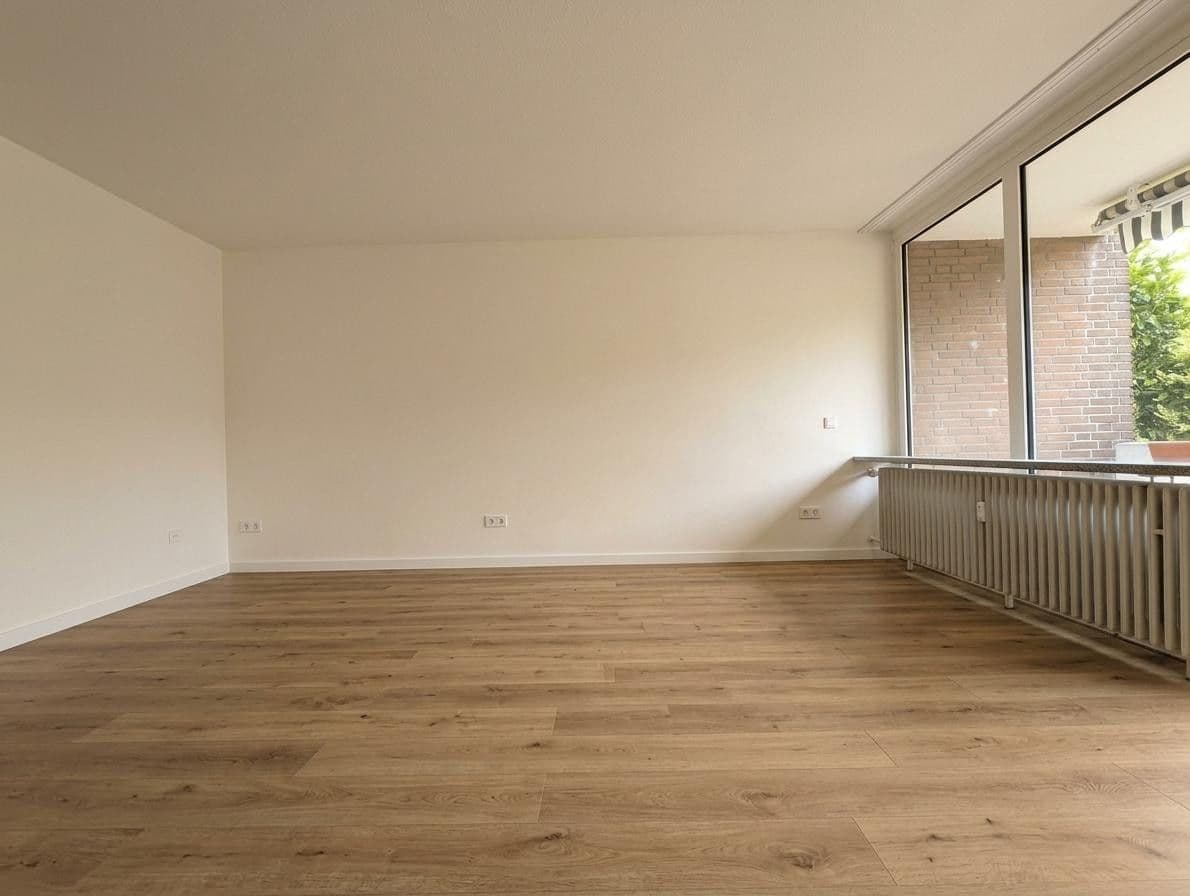 Prenájom bytu 3-izbový 70 m², Hafelsstraße 69B, Krefeld, Severné Porýnie - Westfálsko Prenájom bytu 3-izbový 70 m², Hafelsstraße 69B, Krefeld, Severné Porýnie - Westfálsko