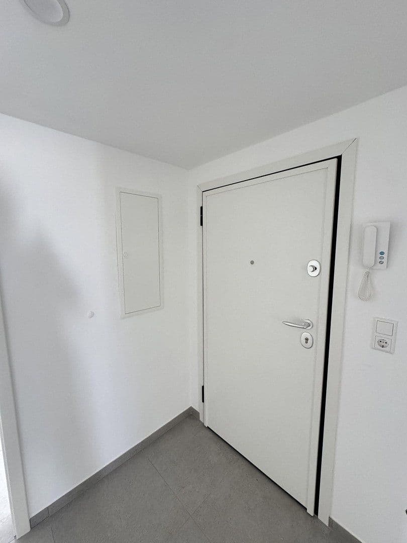 Prenájom bytu 3-izbový 63 m², Leonberg, Bádensko-Wurttembersko Prenájom bytu 3-izbový 63 m², Leonberg, Bádensko-Wurttembersko