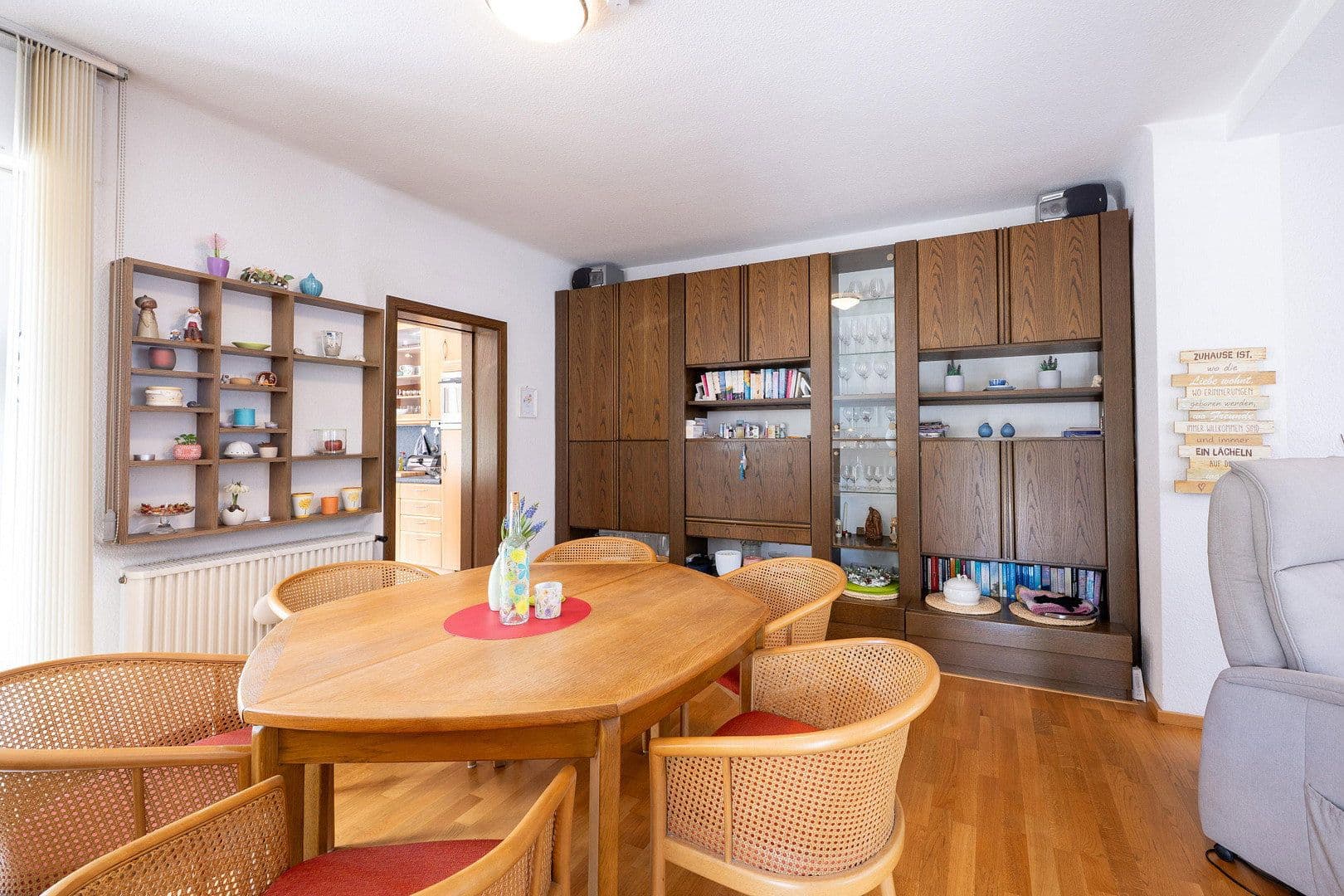 Predaj domu 145 m², pozemok 756 m², Antoniusstraße 9, Baesweiler, Severné Porýnie - Westfálsko Predaj domu 145 m², pozemok 756 m², Antoniusstraße 9, Baesweiler, Severné Porýnie - Westfálsko