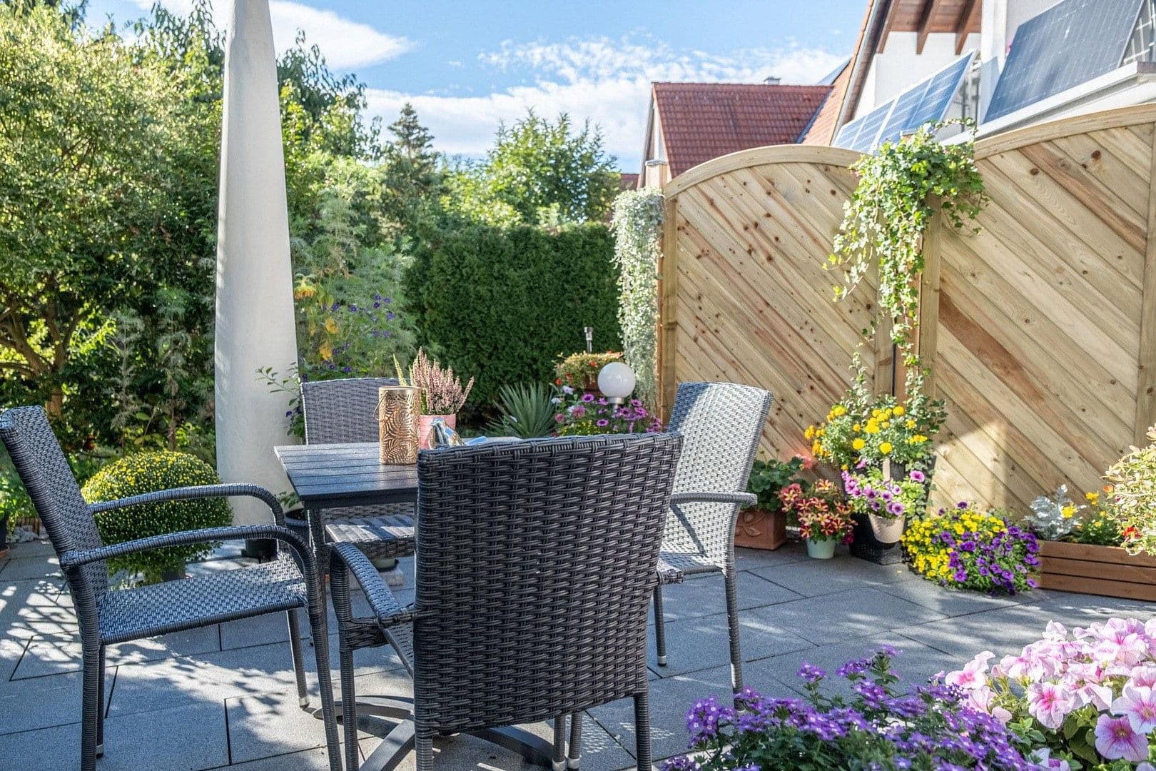 Predaj bytu 3-izbový 93 m², Weil im Schönbuch, Bádensko-Wurttembersko Predaj bytu 3-izbový 93 m², Weil im Schönbuch, Bádensko-Wurttembersko