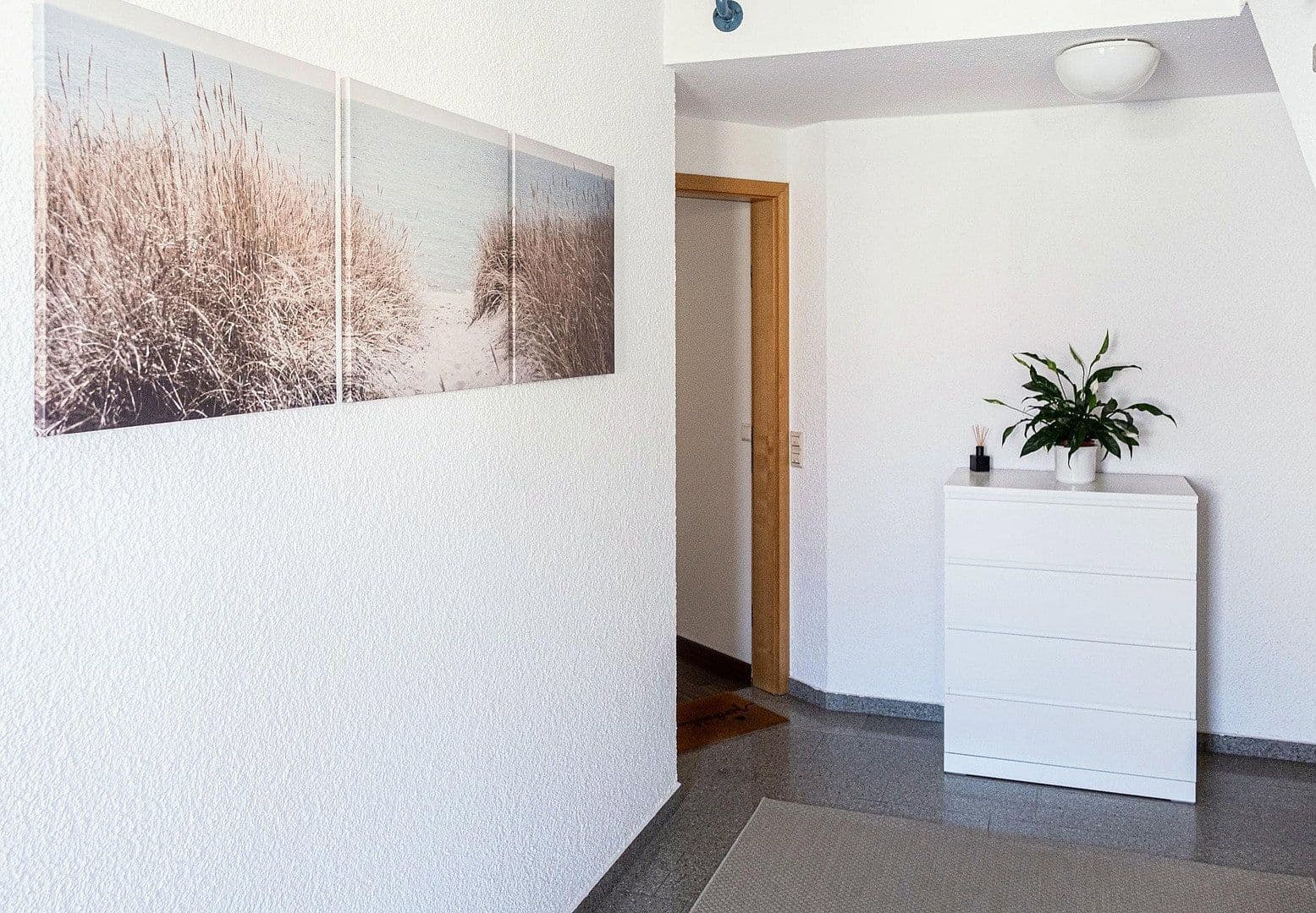 Predaj bytu 3-izbový 93 m², Weil im Schönbuch, Bádensko-Wurttembersko Predaj bytu 3-izbový 93 m², Weil im Schönbuch, Bádensko-Wurttembersko