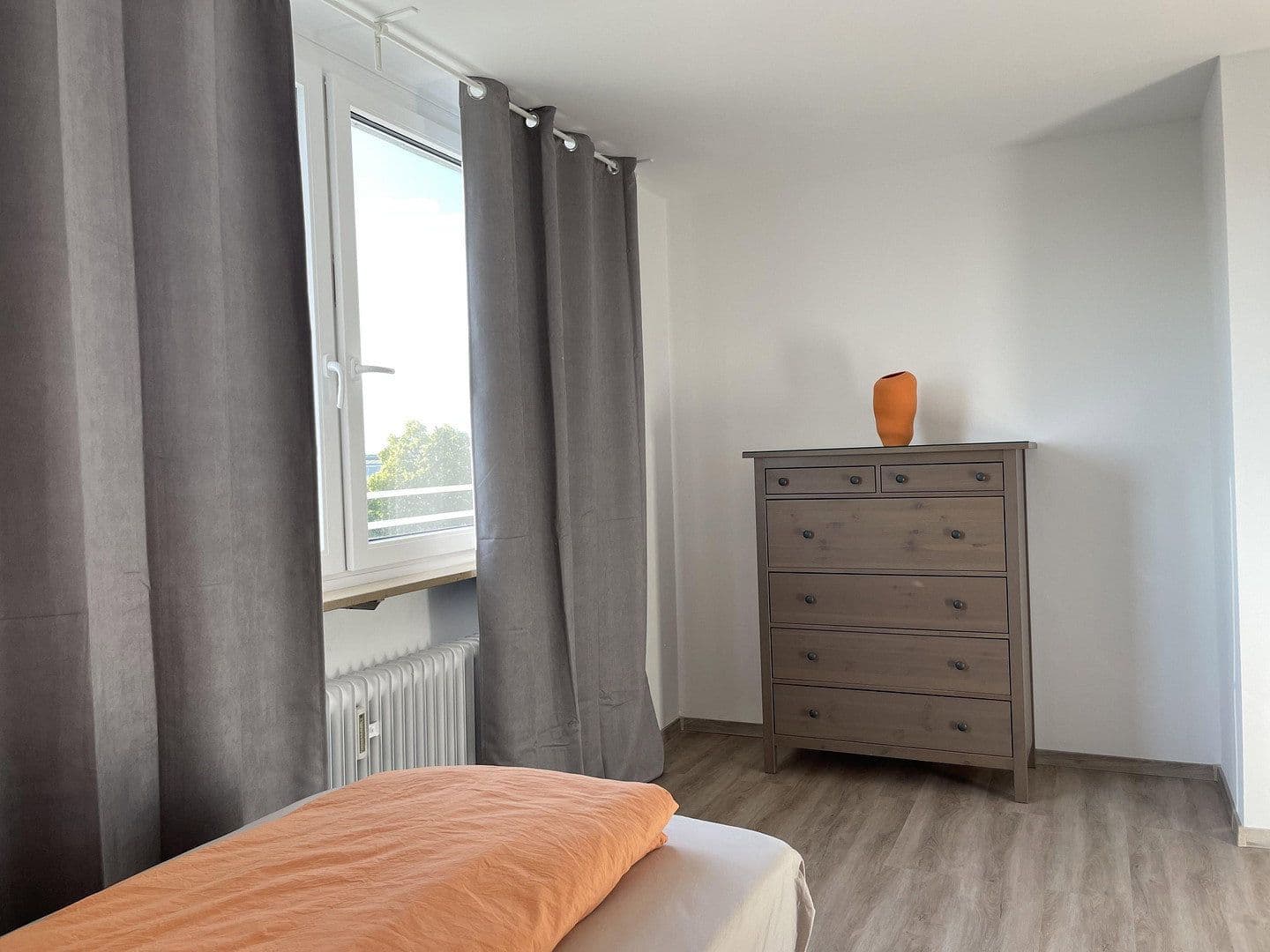 Prenájom bytu 3-izbový 132 m², Hansjakobstraße 125a, München, Bavorsko Prenájom bytu 3-izbový 132 m², Hansjakobstraße 125a, München, Bavorsko