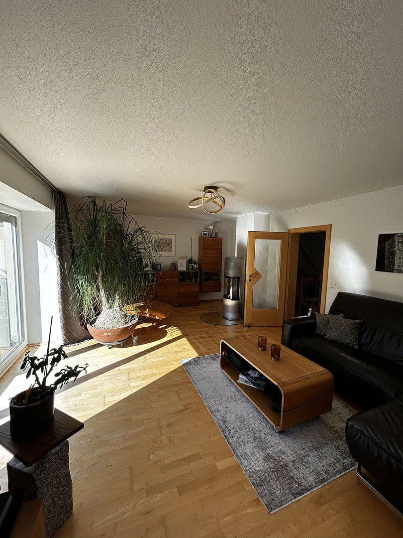 Predaj domu 147 m², pozemok 328 m², Reichertshausen, Bavorsko Predaj domu 147 m², pozemok 328 m², Reichertshausen, Bavorsko