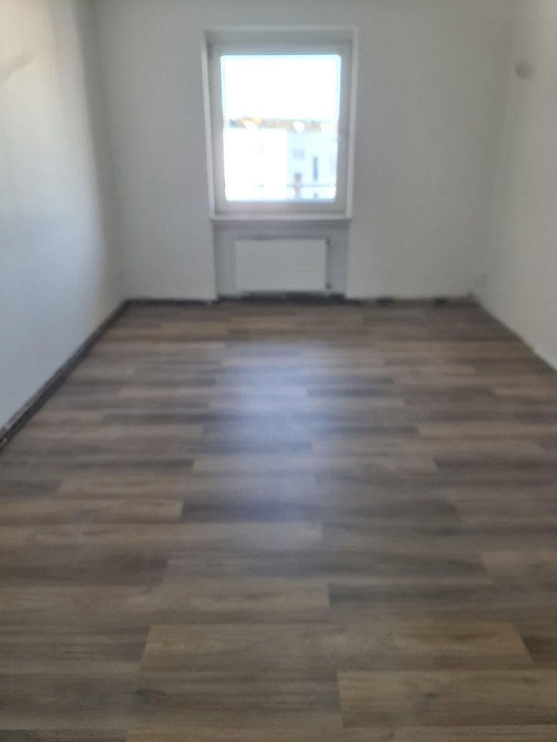 Prenájom bytu 2-izbový 64 m², Herzogstraße 97, Düsseldorf, Severné Porýnie - Westfálsko Prenájom bytu 2-izbový 64 m², Herzogstraße 97, Düsseldorf, Severné Porýnie - Westfálsko