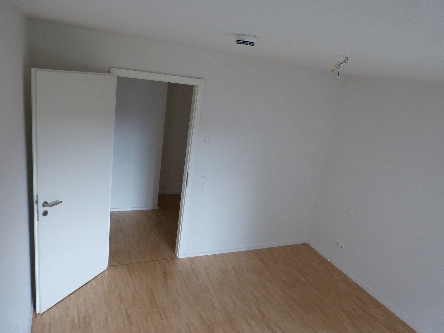 Prenájom bytu 3-izbový 82 m², Franz-Liszt-Allee 36, Bad Krozingen, Bádensko-Wurttembersko Prenájom bytu 3-izbový 82 m², Franz-Liszt-Allee 36, Bad Krozingen, Bádensko-Wurttembersko