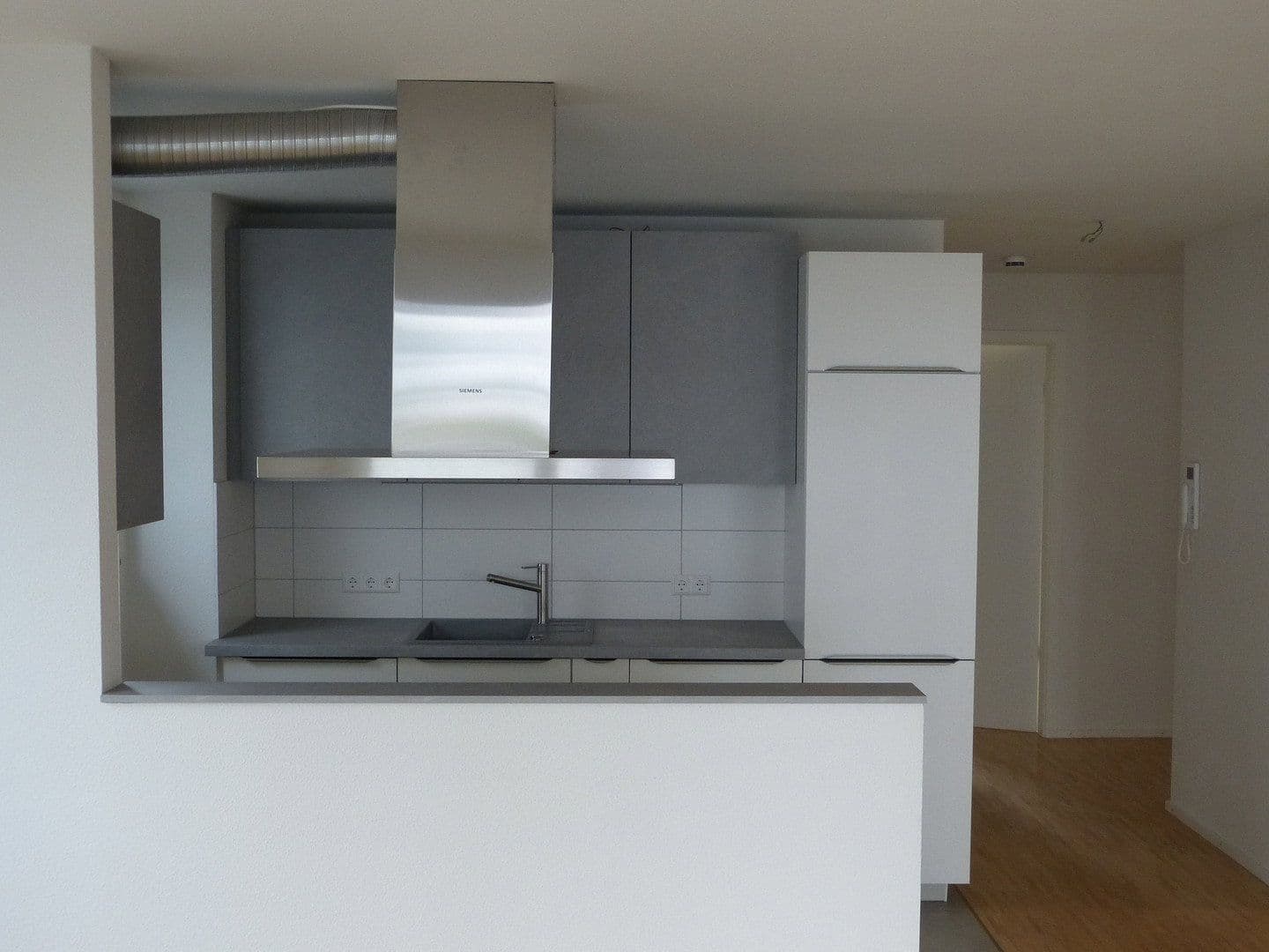 Prenájom bytu 3-izbový 82 m², Franz-Liszt-Allee 36, Bad Krozingen, Bádensko-Wurttembersko Prenájom bytu 3-izbový 82 m², Franz-Liszt-Allee 36, Bad Krozingen, Bádensko-Wurttembersko