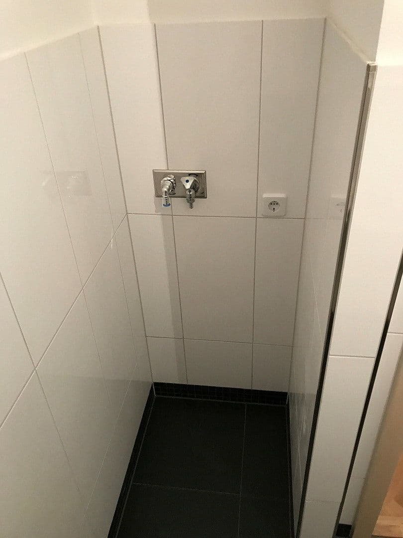 Predaj bytu 1-izbový 43 m², Alsenstraße 16, Berlin, Berlín Predaj bytu 1-izbový 43 m², Alsenstraße 16, Berlin, Berlín