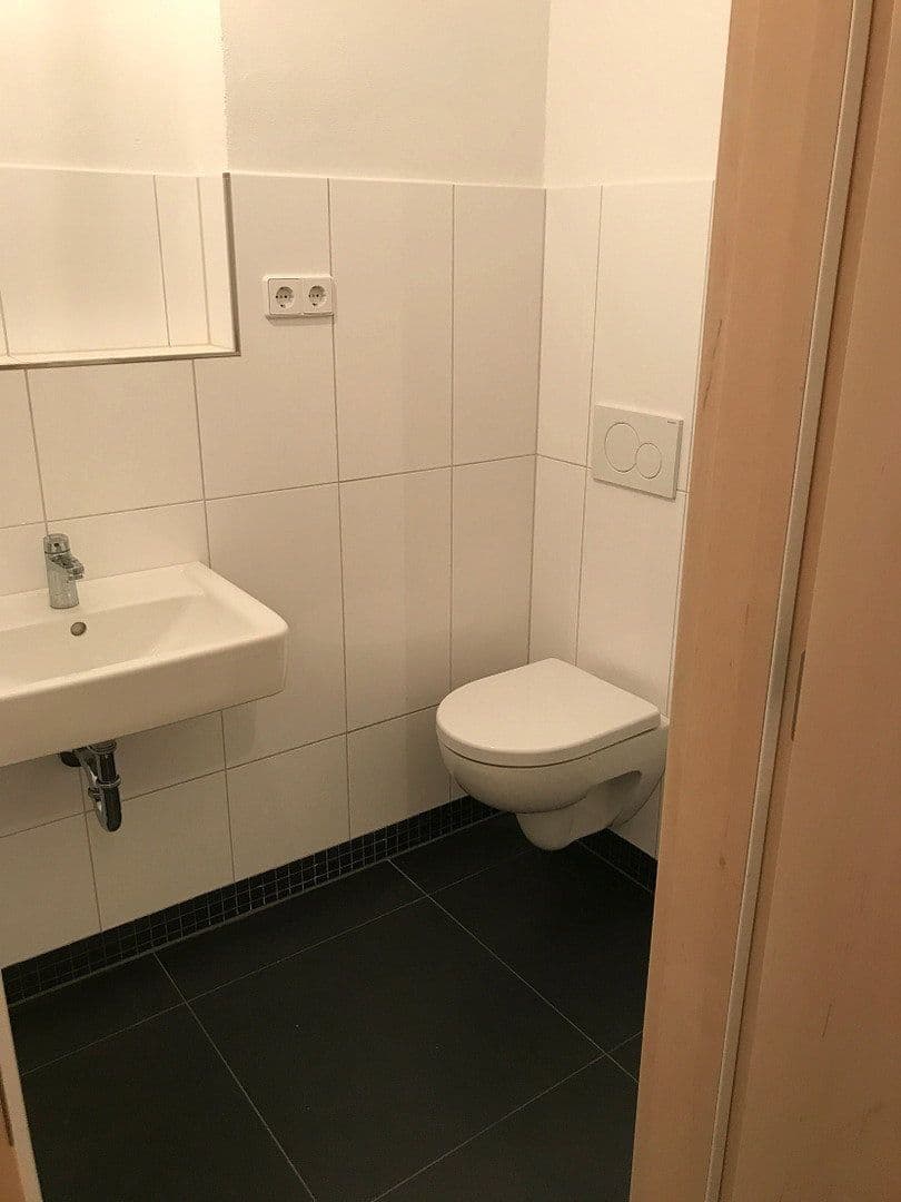 Predaj bytu 1-izbový 43 m², Alsenstraße 16, Berlin, Berlín Predaj bytu 1-izbový 43 m², Alsenstraße 16, Berlin, Berlín