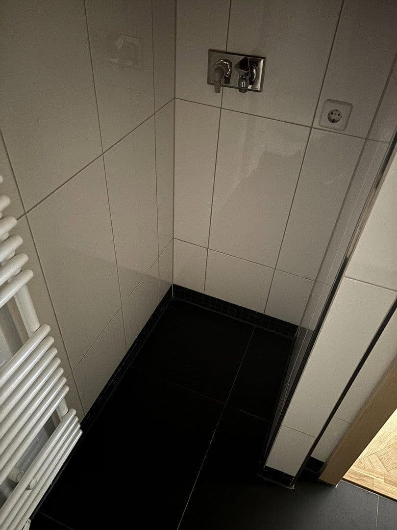 Predaj bytu 1-izbový 43 m², Alsenstraße 16, Berlin, Berlín Predaj bytu 1-izbový 43 m², Alsenstraße 16, Berlin, Berlín