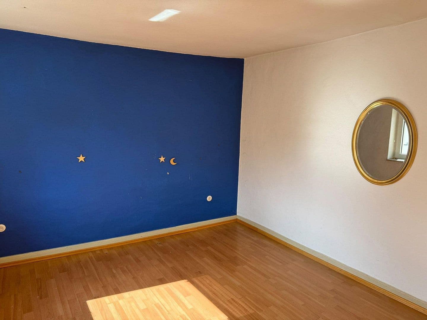Predaj domu 368 m², pozemok 686 m², Meckenheim, Severné Porýnie - Westfálsko Predaj domu 368 m², pozemok 686 m², Meckenheim, Severné Porýnie - Westfálsko