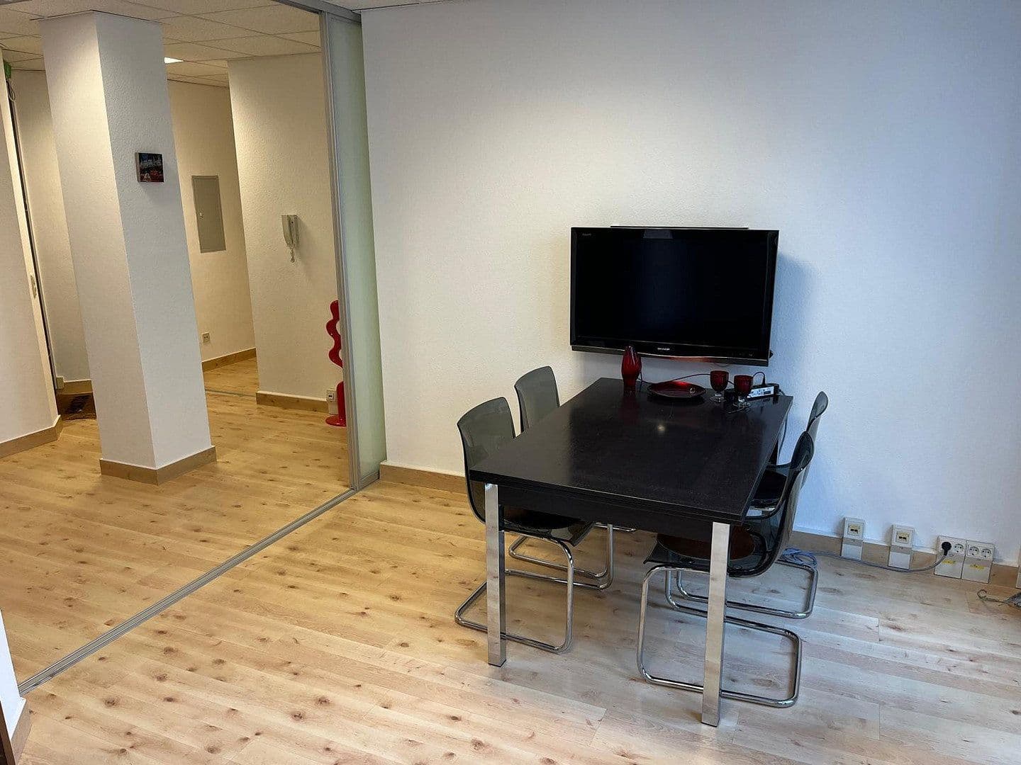Predaj kancelárie 143 m², Wilhelmstraße 60a, Wiesbaden, Hesensko Predaj kancelárie 143 m², Wilhelmstraße 60a, Wiesbaden, Hesensko
