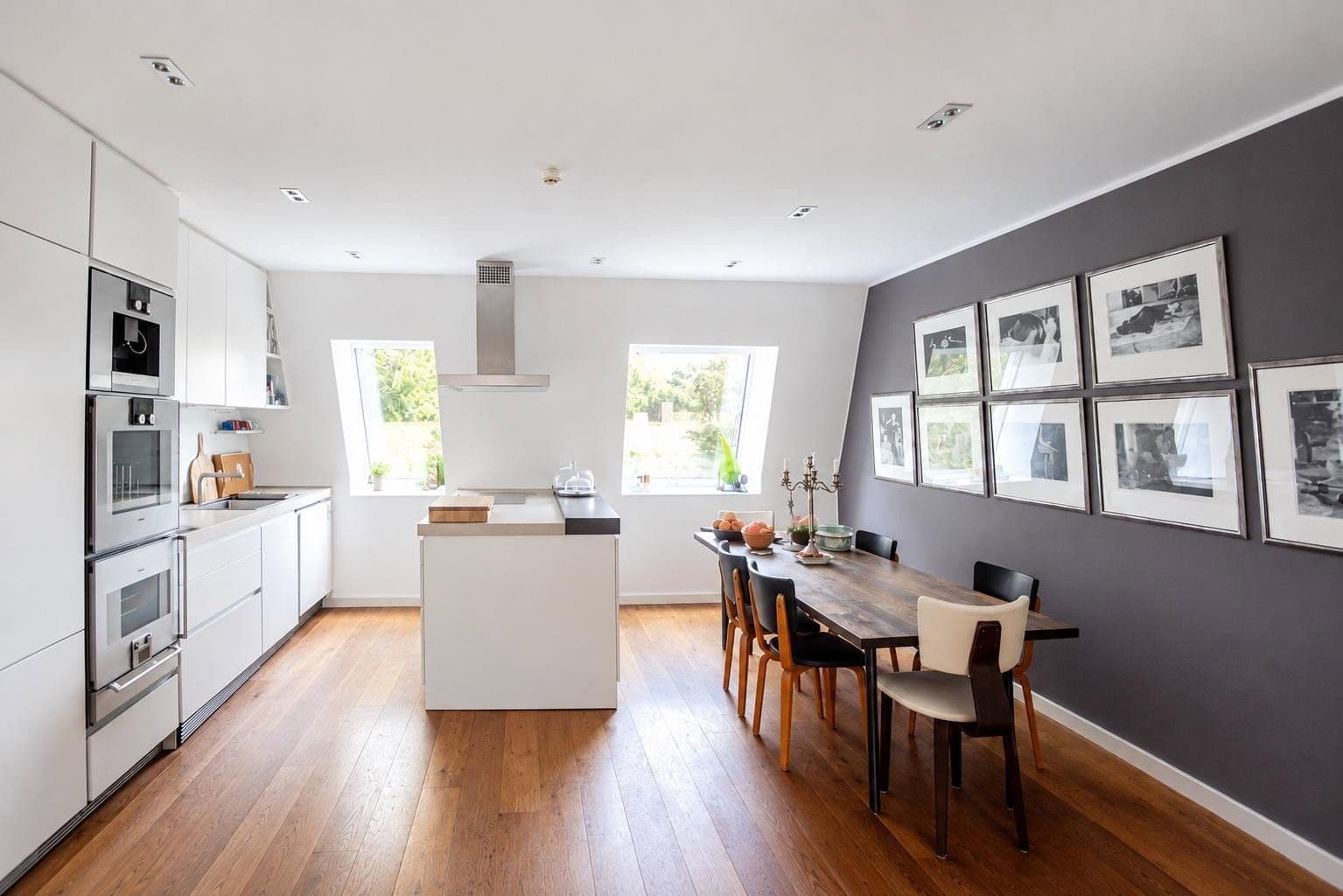 Predaj bytu 2-izbový 137 m², Berlin, Berlín Predaj bytu 2-izbový 137 m², Berlin, Berlín