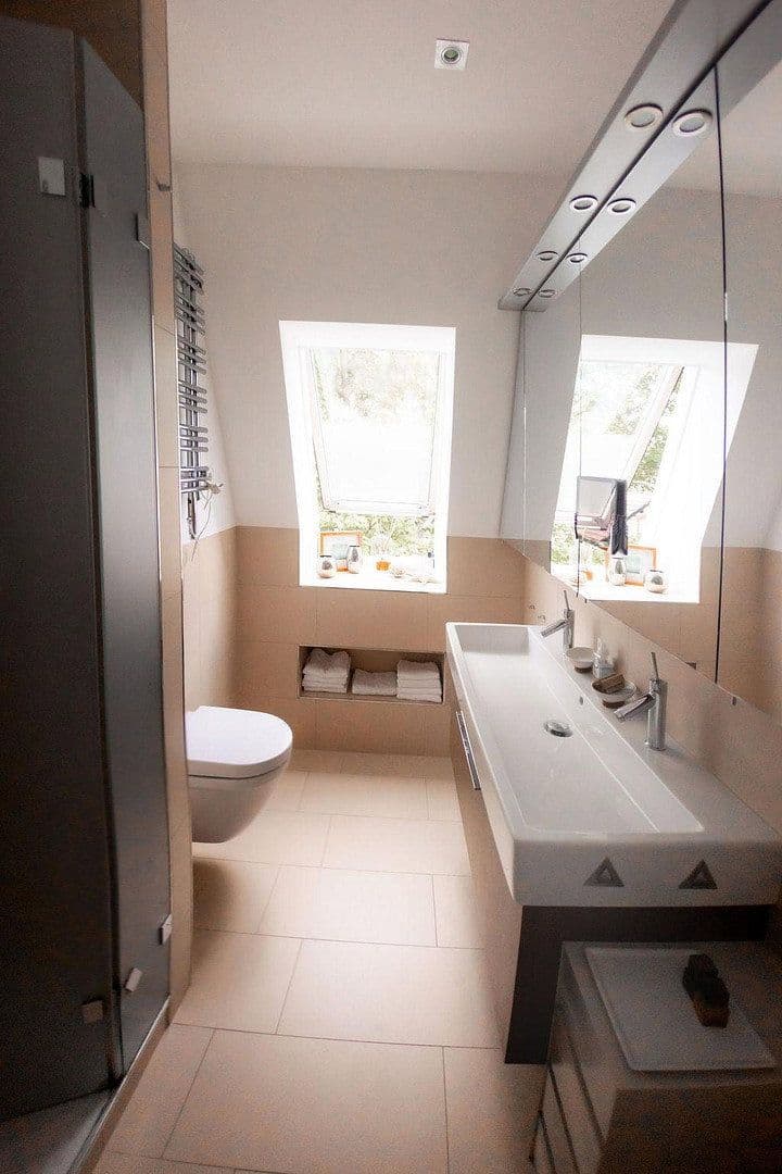 Predaj bytu 2-izbový 137 m², Berlin, Berlín Predaj bytu 2-izbový 137 m², Berlin, Berlín