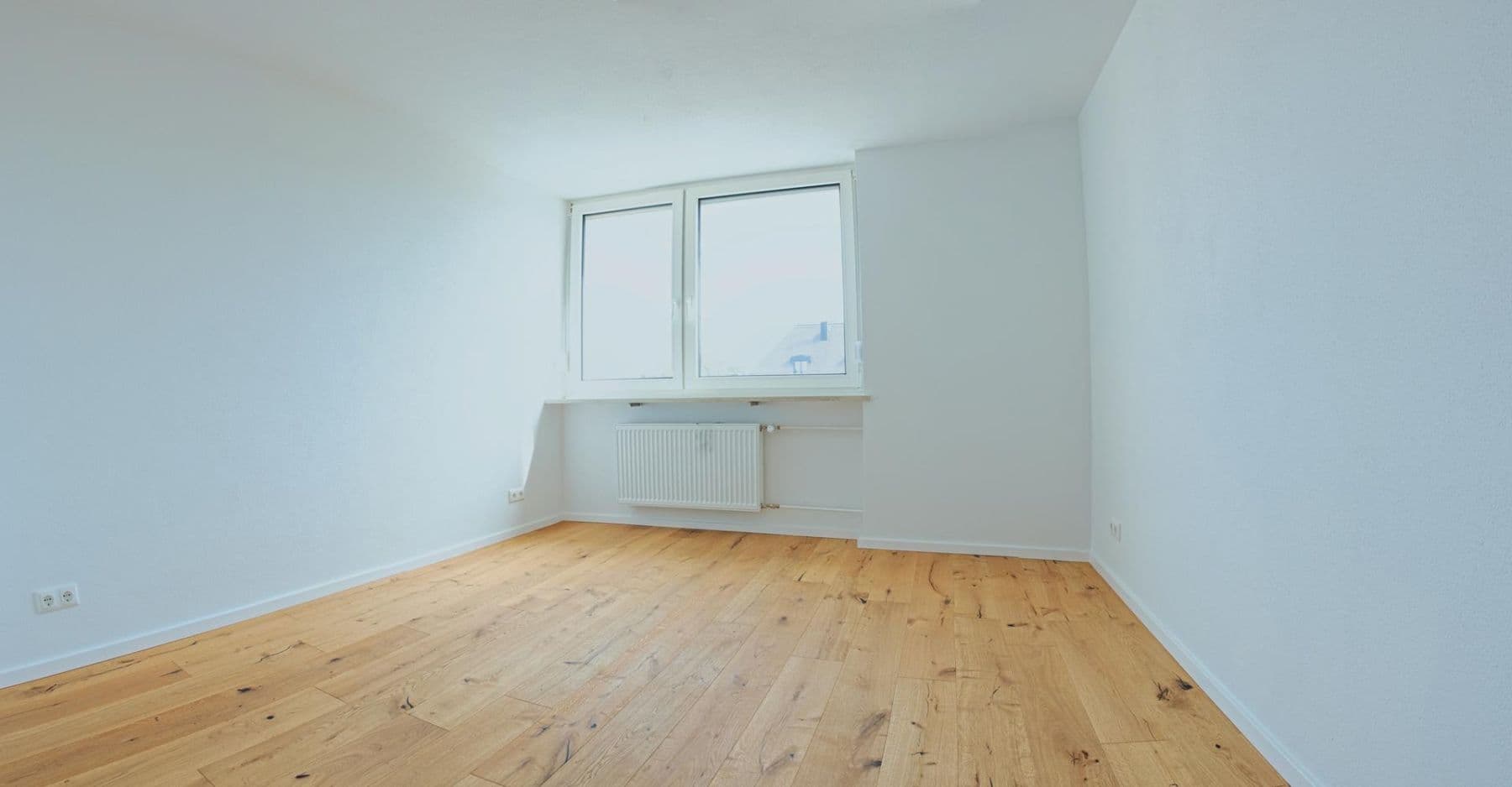 Prenájom bytu 4-izbový 90 m², Friedenheimer Straße 70, München, Bavorsko Prenájom bytu 4-izbový 90 m², Friedenheimer Straße 70, München, Bavorsko