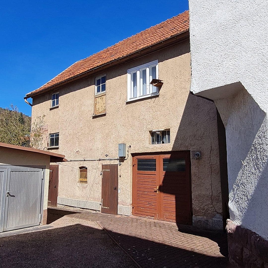 Predaj domu 158 m², pozemok 1.030 m², Hauptstraße 37, Steinbach-Hallenberg, Durínsko Predaj domu 158 m², pozemok 1.030 m², Hauptstraße 37, Steinbach-Hallenberg, Durínsko
