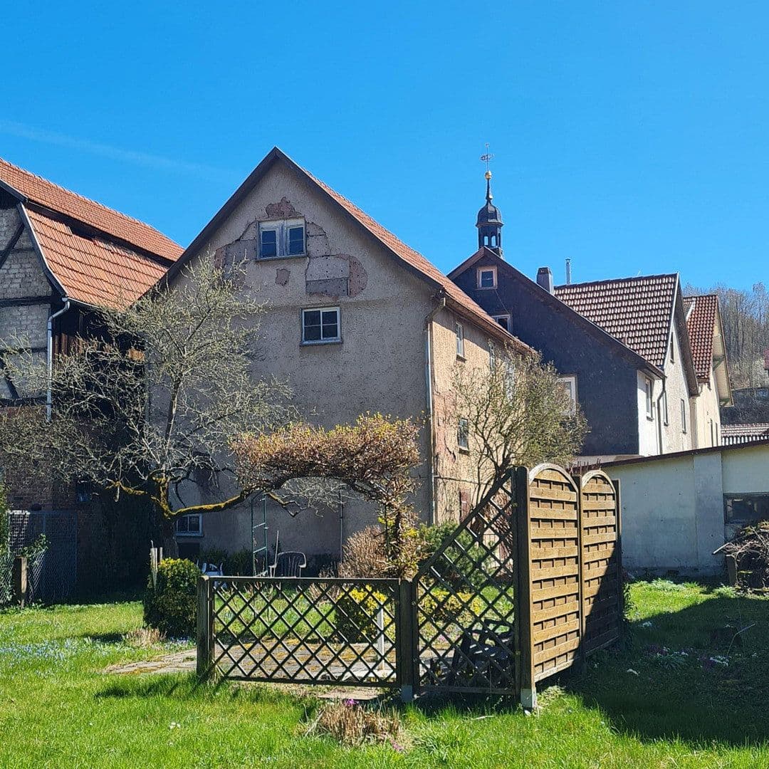 Predaj domu 158 m², pozemok 1.030 m², Hauptstraße 37, Steinbach-Hallenberg, Durínsko Predaj domu 158 m², pozemok 1.030 m², Hauptstraße 37, Steinbach-Hallenberg, Durínsko