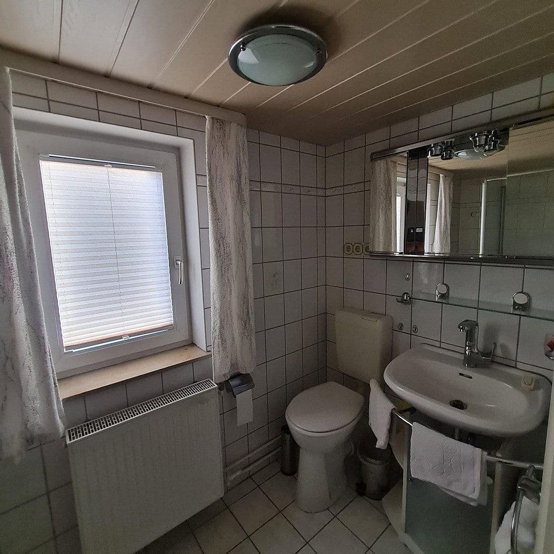 Predaj domu 158 m², pozemok 1.030 m², Hauptstraße 37, Steinbach-Hallenberg, Durínsko Predaj domu 158 m², pozemok 1.030 m², Hauptstraße 37, Steinbach-Hallenberg, Durínsko
