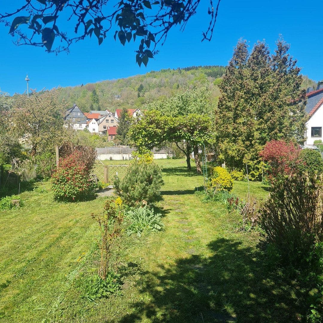 Predaj domu 158 m², pozemok 1.030 m², Hauptstraße 37, Steinbach-Hallenberg, Durínsko Predaj domu 158 m², pozemok 1.030 m², Hauptstraße 37, Steinbach-Hallenberg, Durínsko