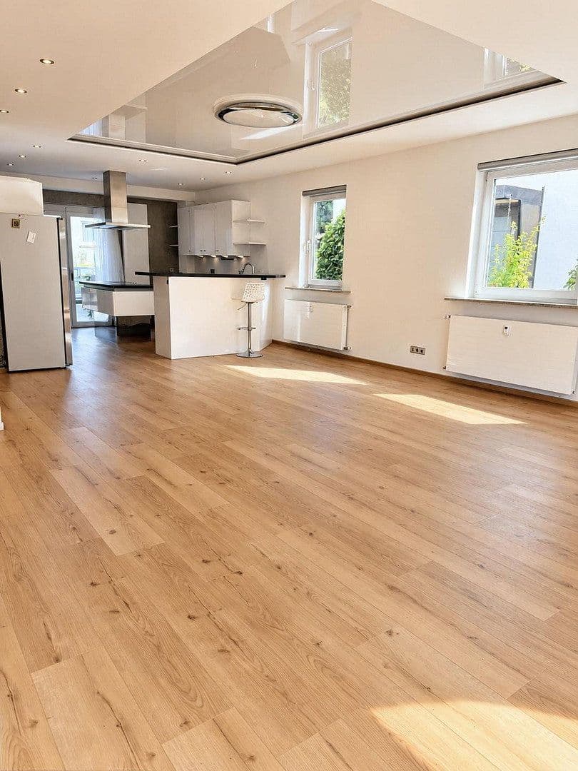 Predaj bytu 3-izbový 116 m², Wirtembergstrasse 88, Fellbach, Bádensko-Wurttembersko Predaj bytu 3-izbový 116 m², Wirtembergstrasse 88, Fellbach, Bádensko-Wurttembersko