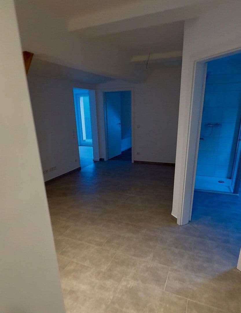 Prenájom bytu 4-izbový 91 m², Würzburg, Bavorsko Prenájom bytu 4-izbový 91 m², Würzburg, Bavorsko