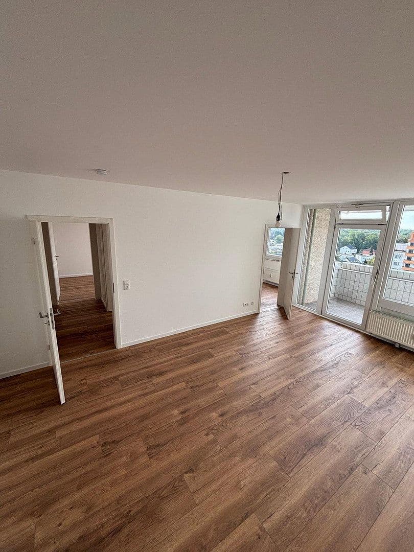 Prenájom bytu 2-izbový 69 m², Feldbergstr. 12, Heusenstamm, Hesensko Prenájom bytu 2-izbový 69 m², Feldbergstr. 12, Heusenstamm, Hesensko