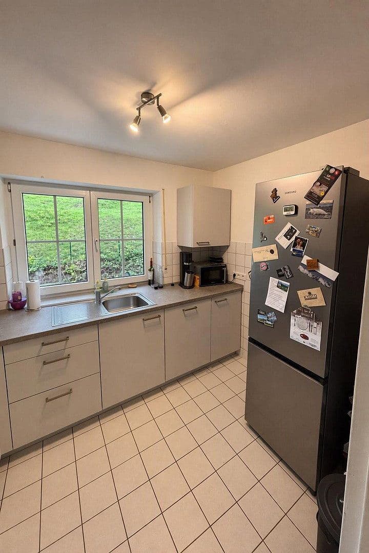 Prenájom bytu 4-izbový 96 m², Klünersweg 12, Paderborn, Severné Porýnie - Westfálsko Prenájom bytu 4-izbový 96 m², Klünersweg 12, Paderborn, Severné Porýnie - Westfálsko