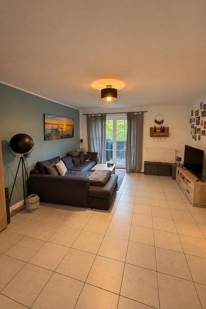 Prenájom bytu 4-izbový 96 m², Klünersweg 12, Paderborn, Severné Porýnie - Westfálsko Prenájom bytu 4-izbový 96 m², Klünersweg 12, Paderborn, Severné Porýnie - Westfálsko