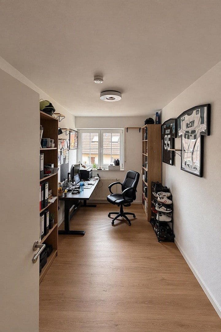 Prenájom bytu 4-izbový 96 m², Klünersweg 12, Paderborn, Severné Porýnie - Westfálsko Prenájom bytu 4-izbový 96 m², Klünersweg 12, Paderborn, Severné Porýnie - Westfálsko