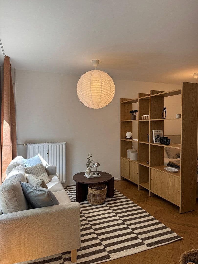 Prenájom bytu 1-izbový 30 m², Fritschestr. 55, Berlin, Berlín Prenájom bytu 1-izbový 30 m², Fritschestr. 55, Berlin, Berlín