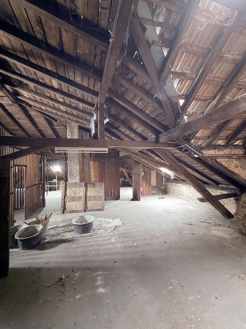 Predaj domu 395 m², pozemok 203 m², Waffenstraße 23, Landau in der Pfalz, Porýnie-Falcko Predaj domu 395 m², pozemok 203 m², Waffenstraße 23, Landau in der Pfalz, Porýnie-Falcko