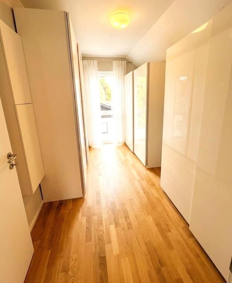 Predaj domu 152 m², pozemok 495 m², Berlin, Berlín Predaj domu 152 m², pozemok 495 m², Berlin, Berlín