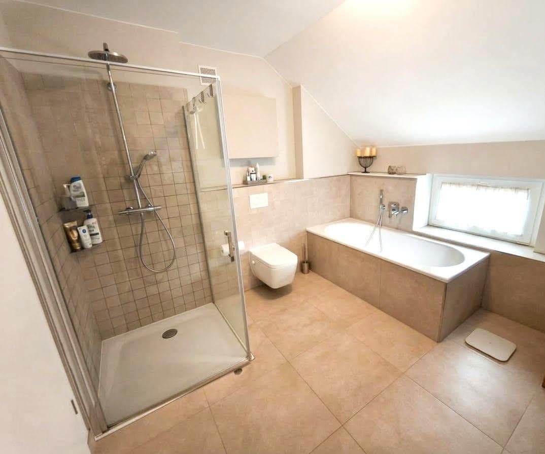 Predaj domu 152 m², pozemok 495 m², Berlin, Berlín Predaj domu 152 m², pozemok 495 m², Berlin, Berlín