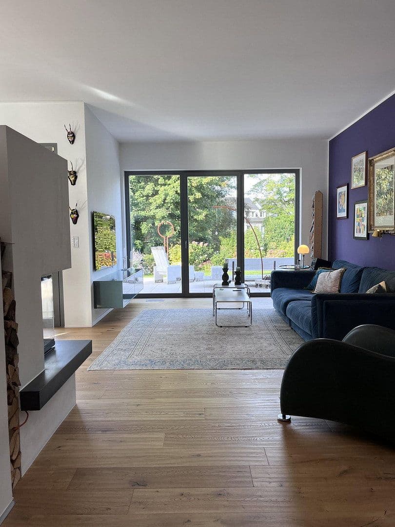 Predaj domu 250 m², pozemok 1.343 m², Bergisch Gladbach, Severné Porýnie - Westfálsko Predaj domu 250 m², pozemok 1.343 m², Bergisch Gladbach, Severné Porýnie - Westfálsko