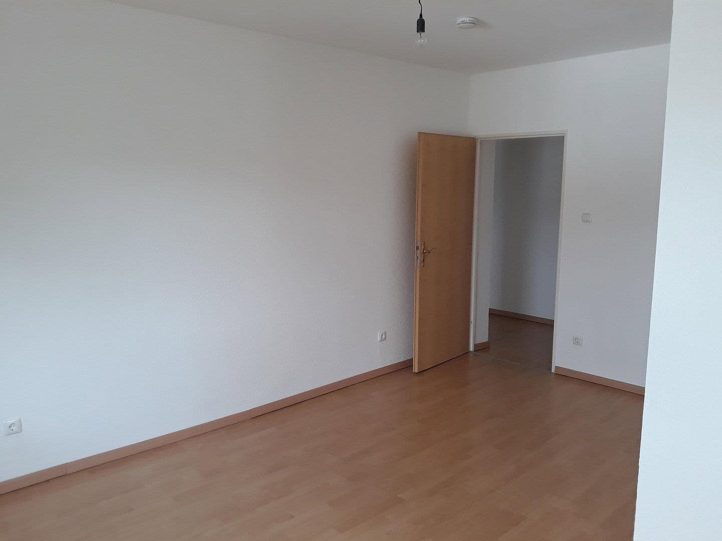 Prenájom bytu 1-izbový 47 m², Karben, Hesensko Prenájom bytu 1-izbový 47 m², Karben, Hesensko