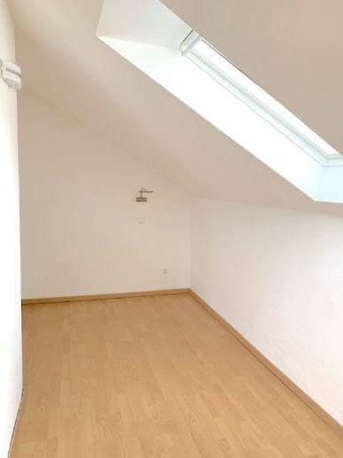 Prenájom bytu 1-izbový 47 m², Karben, Hesensko Prenájom bytu 1-izbový 47 m², Karben, Hesensko