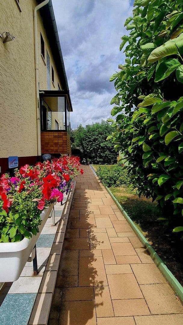 Prenájom bytu 1-izbový 47 m², Karben, Hesensko Prenájom bytu 1-izbový 47 m², Karben, Hesensko