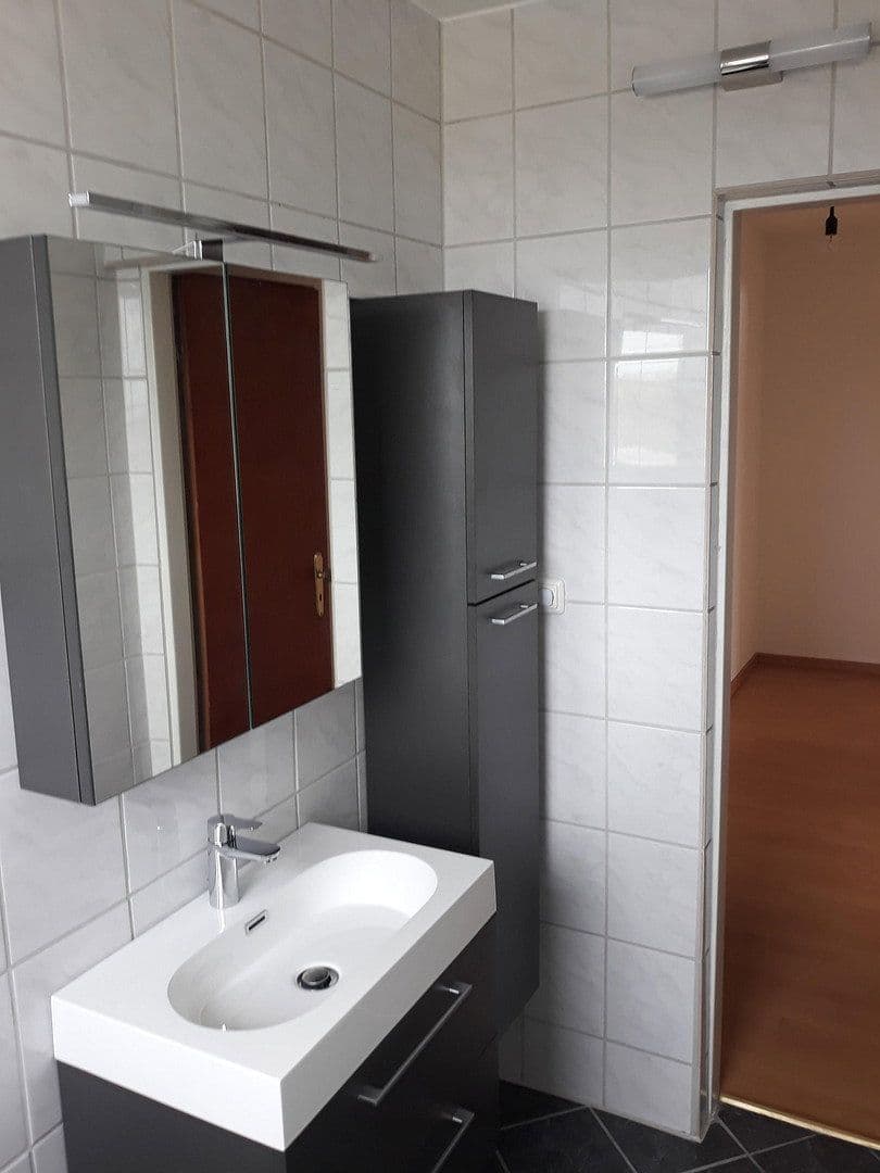 Prenájom bytu 1-izbový 47 m², Karben, Hesensko Prenájom bytu 1-izbový 47 m², Karben, Hesensko