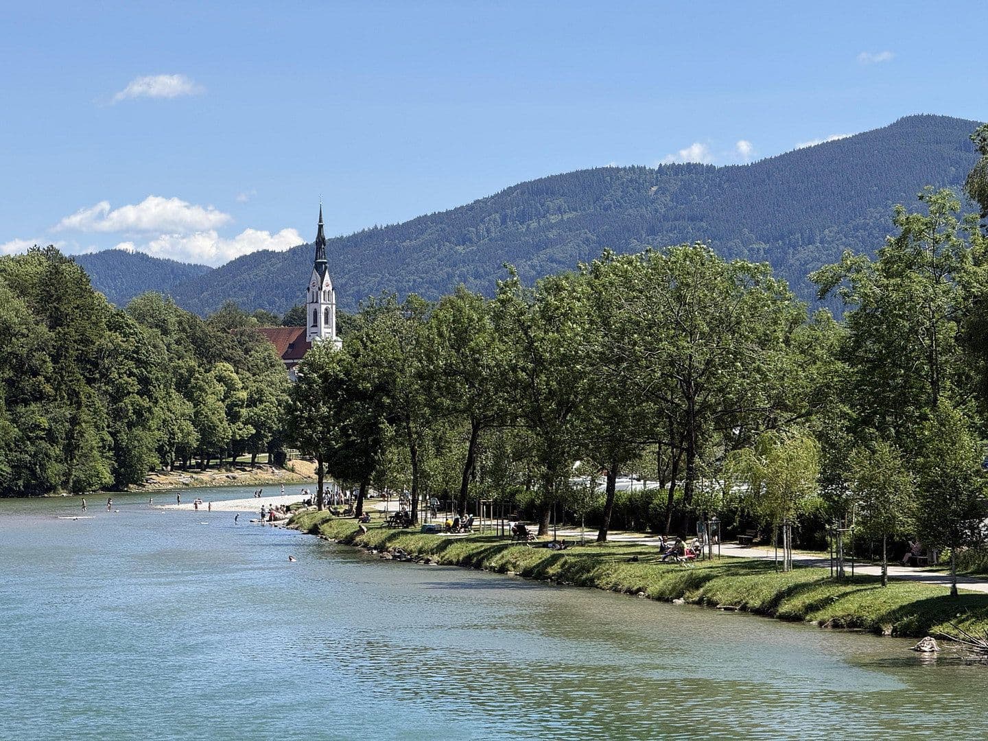 Predaj bytu 3-izbový 85 m², Am Lettenholz 16, Bad Tölz, Bavorsko Predaj bytu 3-izbový 85 m², Am Lettenholz 16, Bad Tölz, Bavorsko