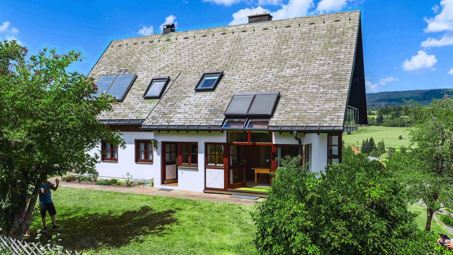 Predaj domu 187 m², pozemok 914 m², Lenzkirch, Bádensko-Wurttembersko Predaj domu 187 m², pozemok 914 m², Lenzkirch, Bádensko-Wurttembersko