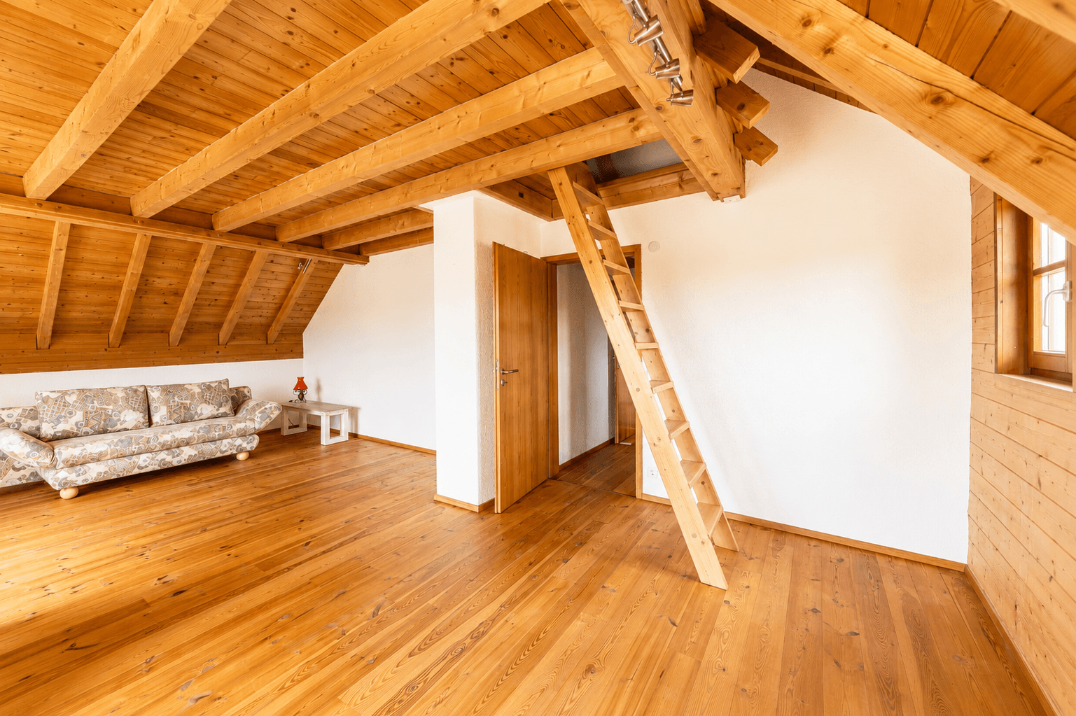 Predaj domu 187 m², pozemok 914 m², Lenzkirch, Bádensko-Wurttembersko Predaj domu 187 m², pozemok 914 m², Lenzkirch, Bádensko-Wurttembersko