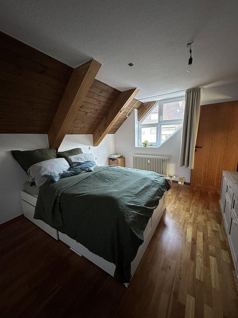 Prenájom bytu 2-izbový 77 m², Traubenstraße 27, Weinstadt, Bádensko-Wurttembersko Prenájom bytu 2-izbový 77 m², Traubenstraße 27, Weinstadt, Bádensko-Wurttembersko