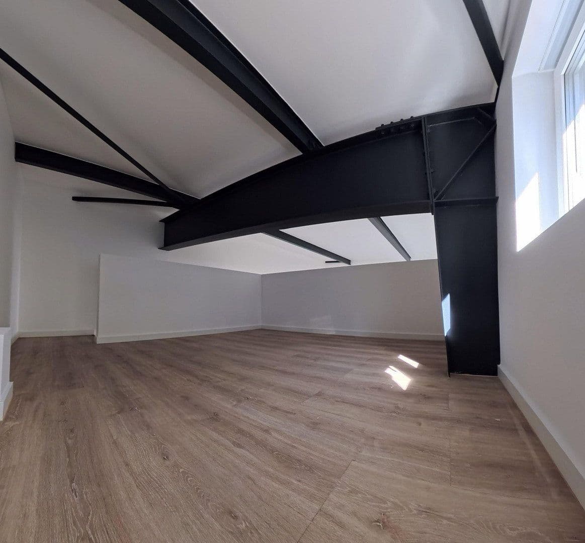 Prenájom bytu 2-izbový 49 m², Düren, Severné Porýnie - Westfálsko Prenájom bytu 2-izbový 49 m², Düren, Severné Porýnie - Westfálsko