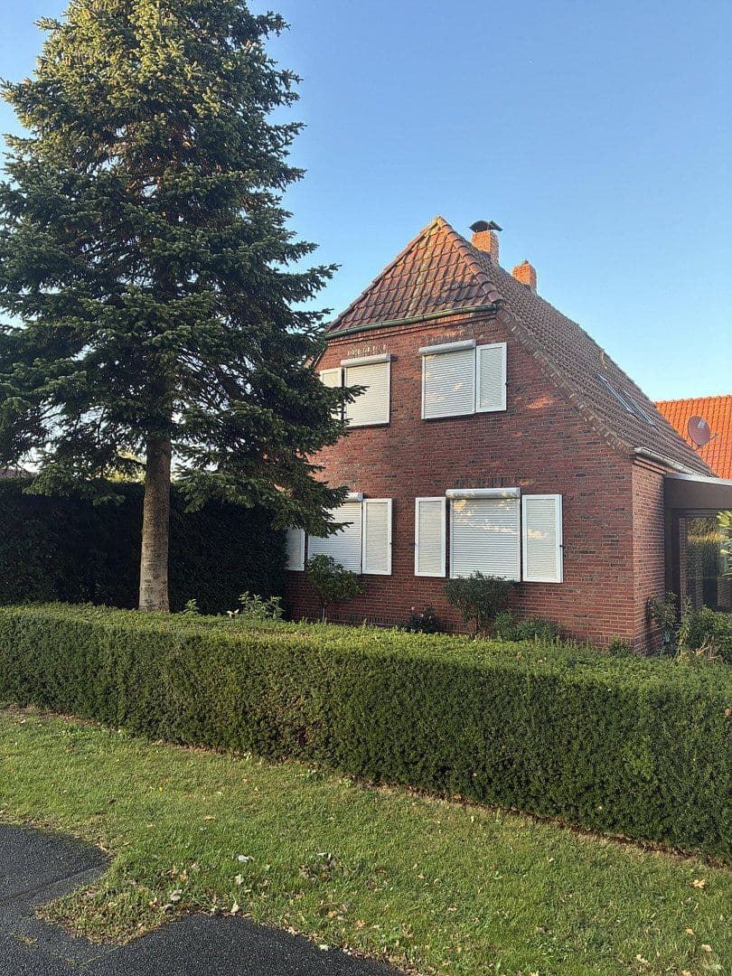 Predaj domu 125 m², pozemok 440 m², Delmenhorst/Adelheide, Dolné Sasko Predaj domu 125 m², pozemok 440 m², Delmenhorst/Adelheide, Dolné Sasko