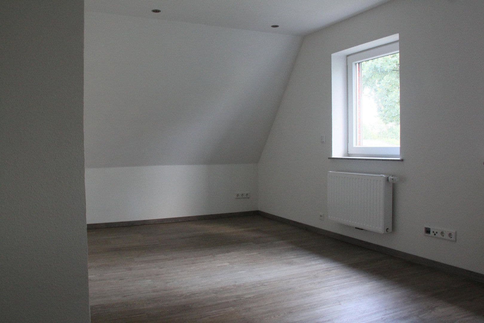 Predaj domu 125 m², pozemok 440 m², Delmenhorst/Adelheide, Dolné Sasko Predaj domu 125 m², pozemok 440 m², Delmenhorst/Adelheide, Dolné Sasko